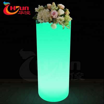 Factory price wholesale RGB color changing lighted plant pots for wedding commercial activity decoration